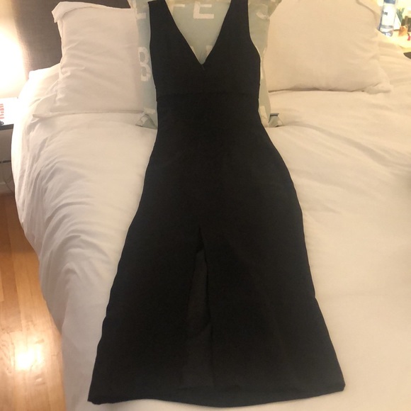 Trilogy black chic long dress - size 4 - like new condition - size 4 - Picture 6 of 7